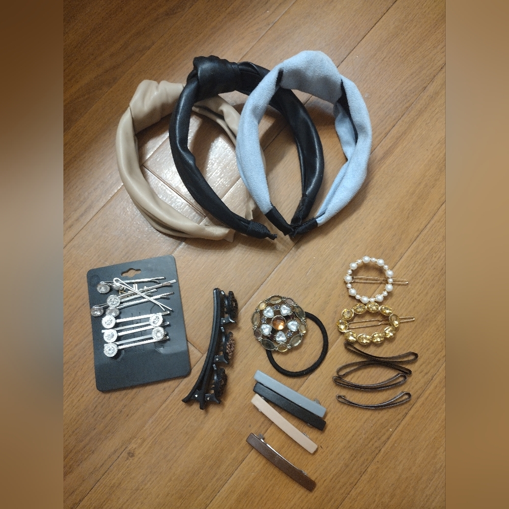 Assorted Hair Accessories